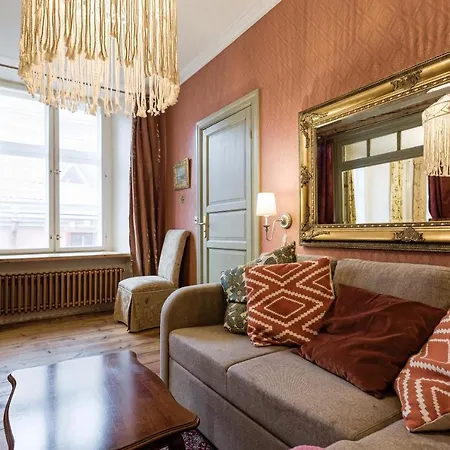 Unique & Cozy Old Town *